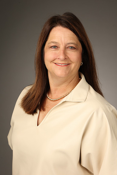 241018_LennLongPhoto_NCChamber_0345